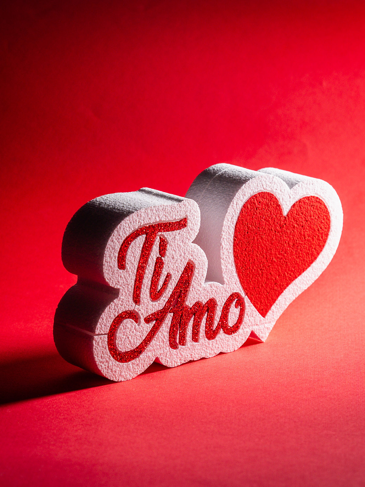 Scritta "ti amo" con cuore