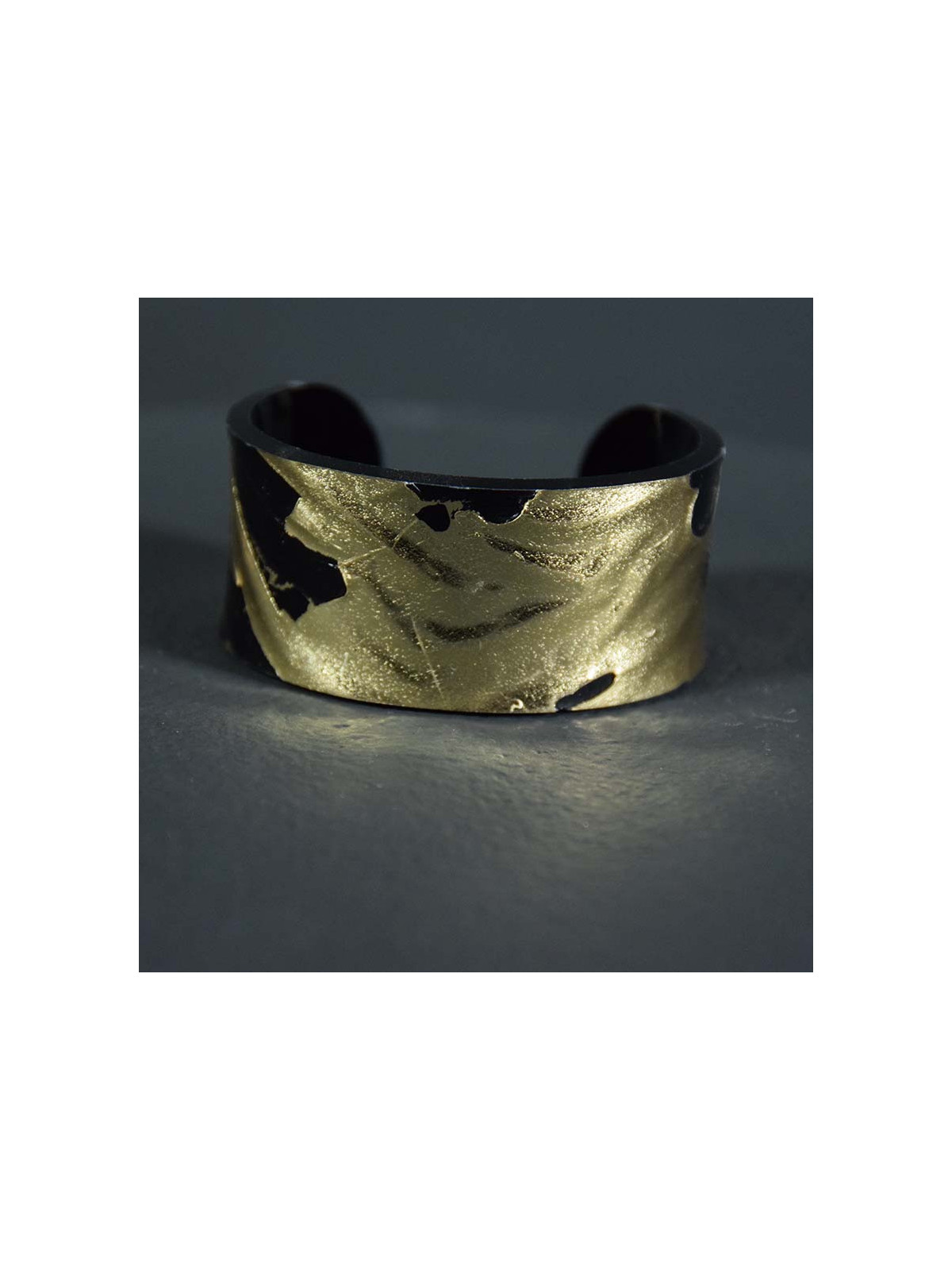 Bracciali in plexiglass